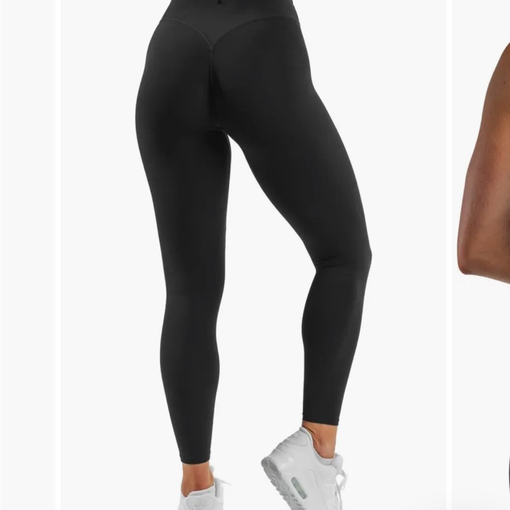 Vitality Cloud ll Small Long Black High-Waisted Leggings